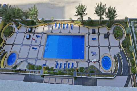 Apartment de 2 dormitorios en Emirates Crown, UAE No. 161232 6