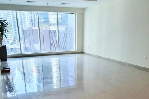 Apartment de 2 dormitorios en Emirates Crown, UAE No. 161232 9