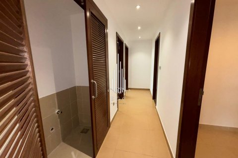 Apartment de 2 dormitorios en Khalifa City, UAE No. 36784 10
