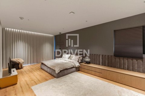 5 bedrooms Villa in Jumeirah, UAE No. 192925 12