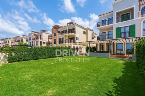 5 bedrooms Villa in Jumeirah, UAE No. 192925 30