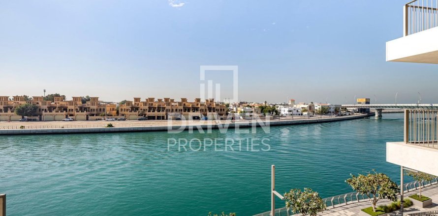 Appartement de 3 chambres à Jumeirah, UAE No. 202625