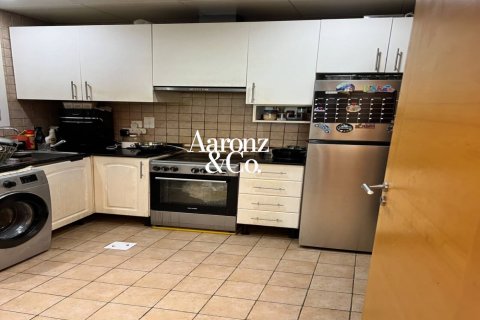 1 bedroom Apartment in Jumeirah Lake Towers, UAE No. 198869 8
