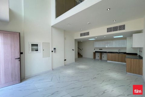 Villa de 3 chambres  No. 108218 2