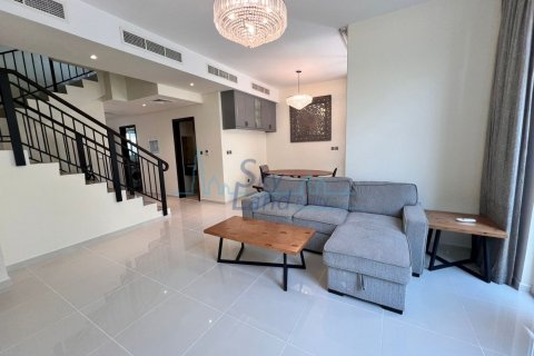 Таунхаус с 4 спальнями в DAMAC Hills (Akoya by DAMAC), ОАЭ №137609 19