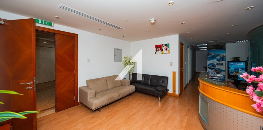 Office de 82m² à Sheikh Zayed Road, UAE No. 137612
