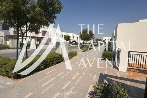 Villa de 5 dormitorios No. 120179 2