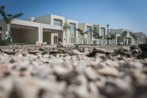 5 bedrooms Villa in Ras Al Khaimah, UAE No. 184002 7