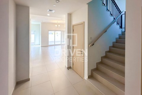 Villa de 4 chambres à Villanova, UAE No. 190827 10