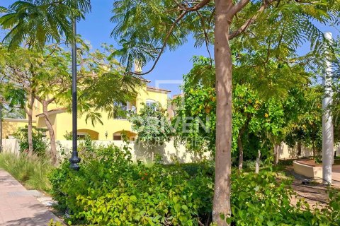 Villa de 4 chambres à Villanova, UAE No. 190827 17