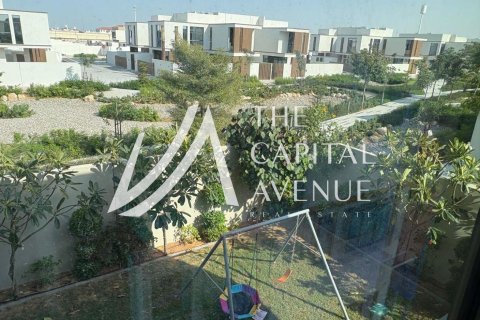 3 bedrooms Villa in Abu Dhabi, UAE No. 188205 6
