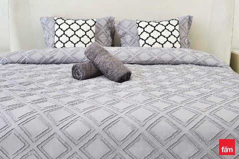 Apartment de 2 dormitorios en Dubai, UAE No. 105670 14