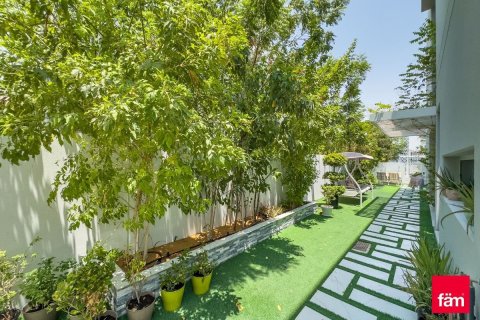 Townhouse de 3 dormitorios en Dubai, UAE No. 105690 11