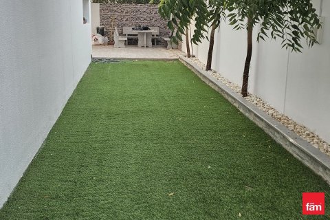 Townhouse de 3 dormitorios en Dubai, UAE No. 105690 14
