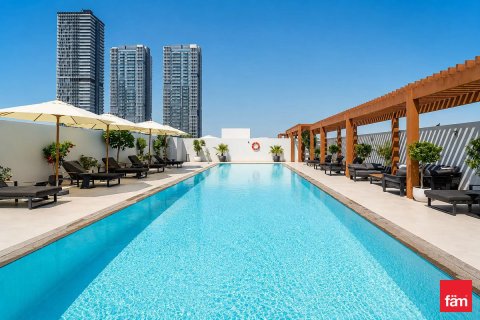2 bedrooms Apartment in Dubai, UAE No. 161911 18