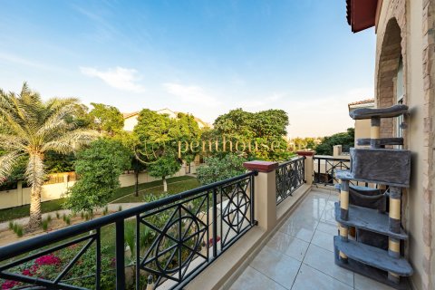 Вилла с 4 спальнями №129990 21