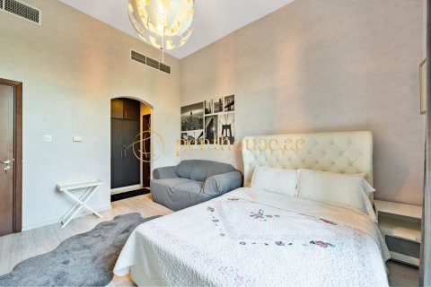 Вилла с 4 спальнями №129990 19