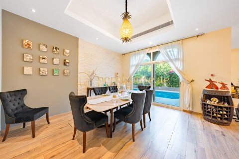 Вилла с 4 спальнями №129990 6