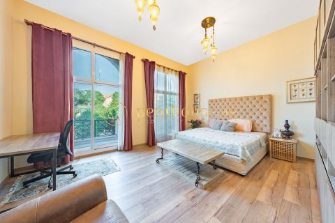 Вилла с 4 спальнями №129990 16