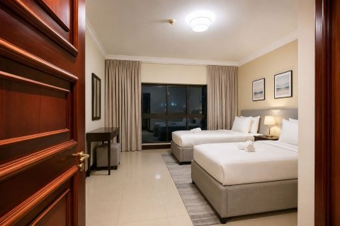 2 bedrooms Apartment in Palm Jumeirah, UAE No. 208921 7