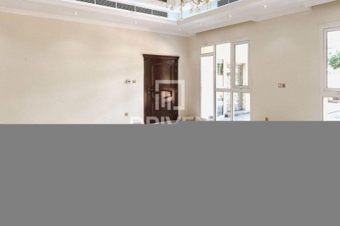 Вилла с 4 спальнями в The Villa, ОАЭ №192084 6