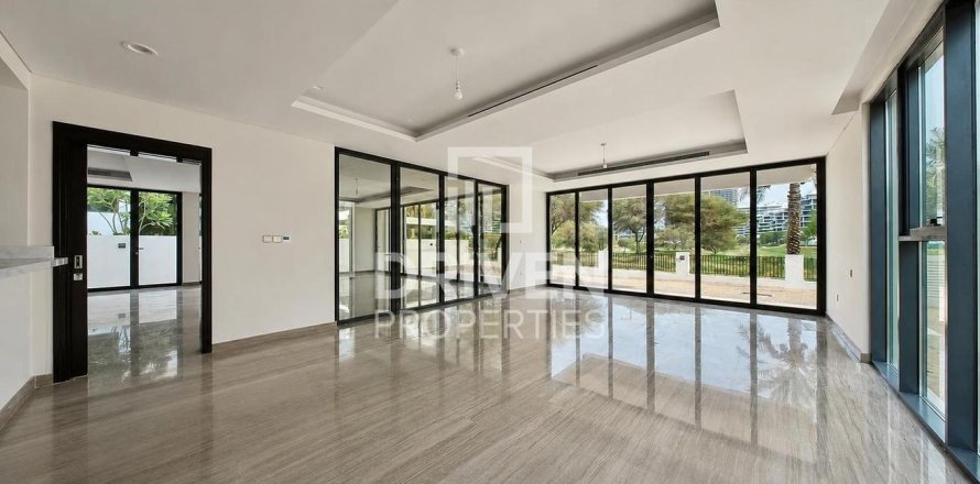 7 bedrooms Villa in DAMAC Hills (Akoya by DAMAC), UAE No. 192079