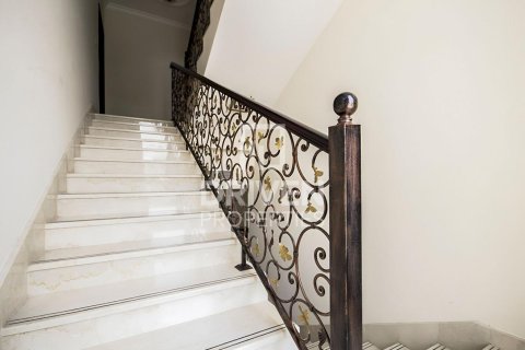 Villa de 5 dormitorios en The Villa, UAE No. 192085 9