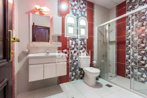 Villa de 5 dormitorios en The Villa, UAE No. 192085 11