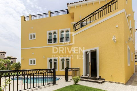 Villa de 5 dormitorios en The Villa, UAE No. 192085 12