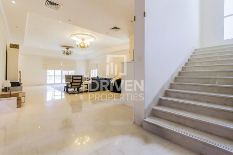 Villa de 5 dormitorios en The Villa, UAE No. 192085 5