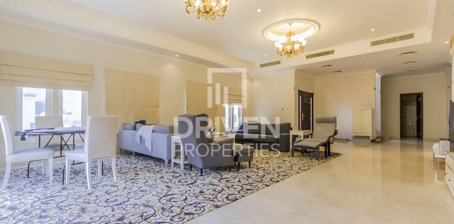 Villa de 5 dormitorios en The Villa, UAE No. 192085