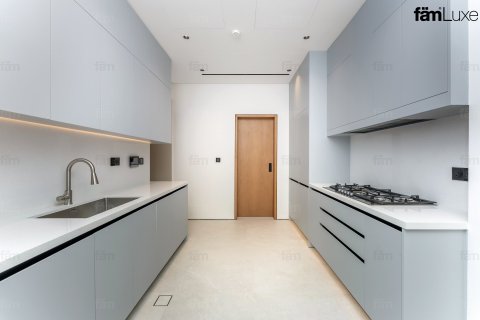 5 bedrooms Villa in Dubai, UAE No. 147822 8