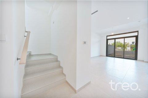 Villa de 3 chambres à Mudon, UAE No. 200824 14