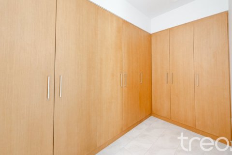Таунхаус с 4 спальнями в Villanova, ОАЭ №200822 3