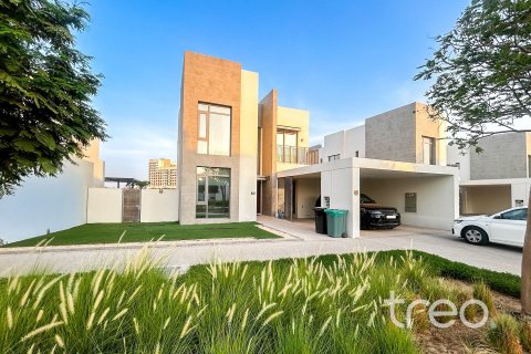Вилла с 4 спальнями в EMAAR South, ОАЭ №200823 18