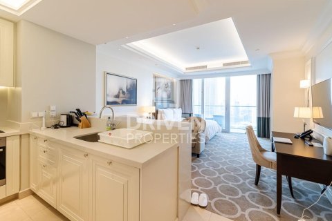 Studio Apartment in Downtown Dubai (Downtown Burj Dubai), UAE No. 137788 3