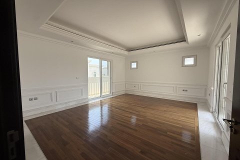 6 bedrooms Villa in Emirates Hills, UAE No. 99903 9