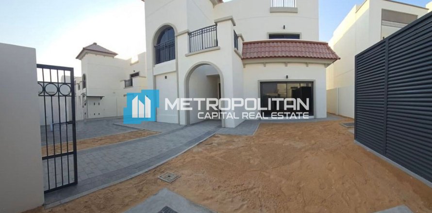 Villa de 4 dormitorios en Al Shamkha, UAE No. 139997