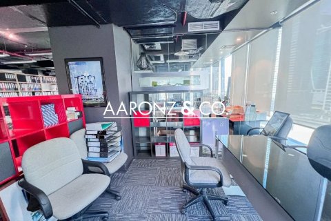 156m² Office in Bayswater, UAE No. 139953 4