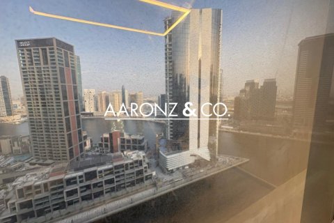 97m² Office in Business Bay, UAE No. 139951 9