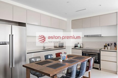 3 bedrooms Apartment in EMAAR Beachfront, UAE No. 144743 15