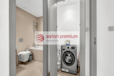 1 bedroom Apartment in EMAAR Beachfront, UAE No. 144744 15