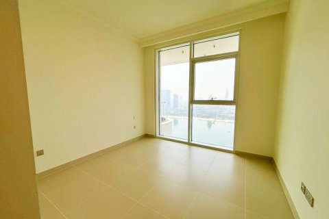 3 bedrooms Apartment in EMAAR Beachfront, UAE No. 144741 4