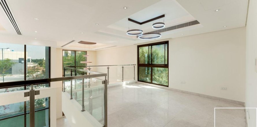 Вилла с 6 спальнями в Meydan, ОАЭ №136625