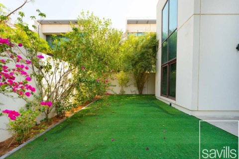 Вилла с 6 спальнями в Meydan, ОАЭ №136625 3