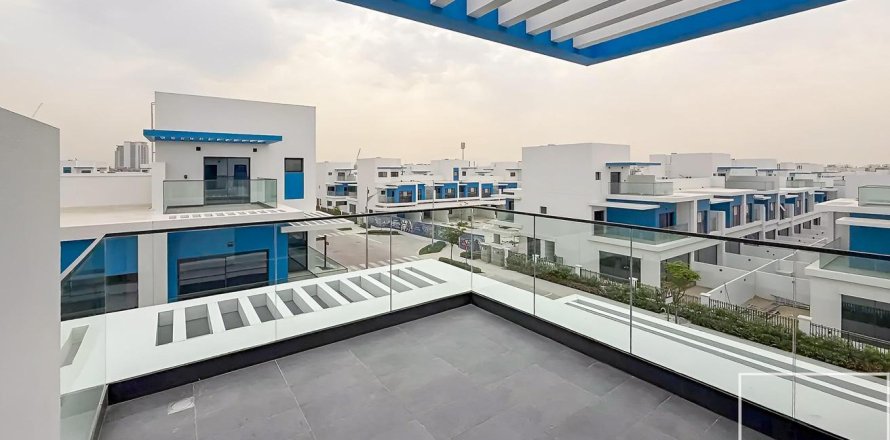 Таунхаус с 5 спальнями в Damac Lagoons, ОАЭ №136631