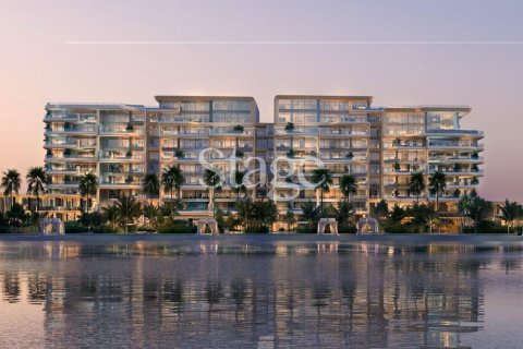3 bedrooms Apartment in The Crescent, UAE No. 185720