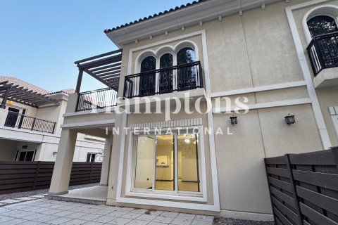 Villa de 3 dormitorios No. 118262 2