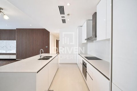 Apartment de 2 dormitorios en City Walk, UAE No. 209927 17