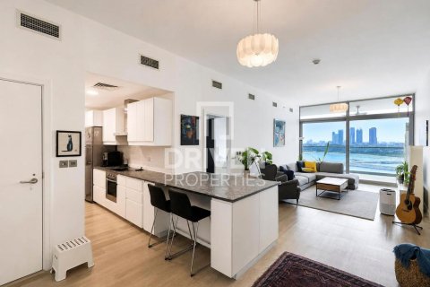 Appartement de 1 chambre à Azure Residences, UAE No. 209925
